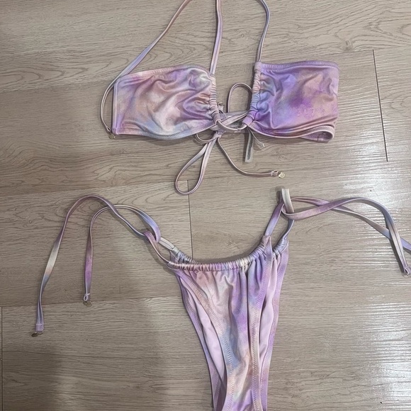 VICTORIA SECRET Purple Tie Dye Multiway Halter Bikini Top Adjustable Bikini Set - Picture 5 of 13